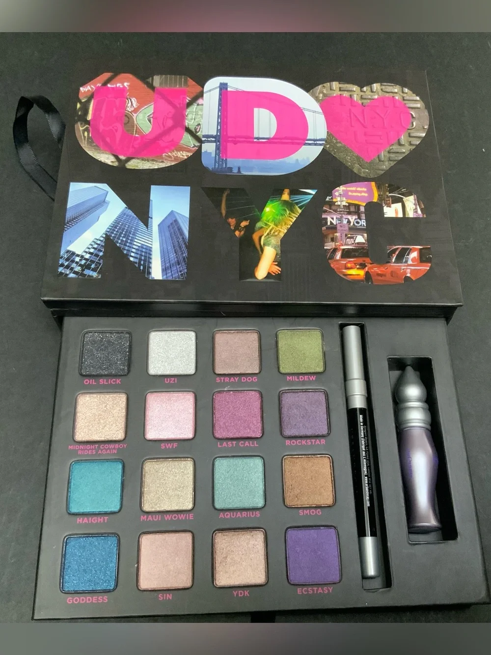 Vintage URBAN DECAY Book of Shadows Vol III (UD Loves NYC) Eyeshadow Palette